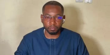 Médias : la HAC retire l&rsquo;accréditation du correspondant de Jeune Afrique en Guinée