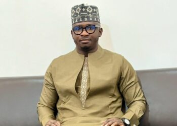 Programme Simandou 2040 : la Guinée doit-elle dépenser maintenant l’argent issu du projet minier Simandou ?