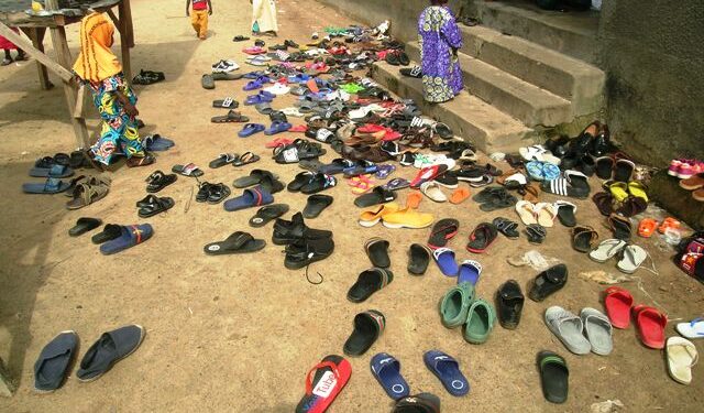 TPI Dixinn : un jeune condamné à six mois de prison pour vol de chaussures dans une mosquée