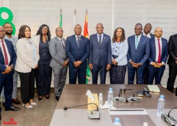 Coopération financière : le Premier ministre s&rsquo;entretient avec une mission de la Banque africaine de développement