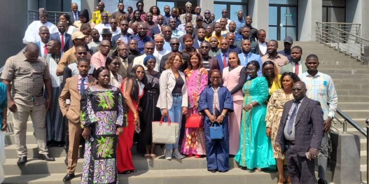 Les huissiers en colère après le maintien en détention de Sory Daouda Camara et Mandjou Sangaré, ils annoncent un débrayage