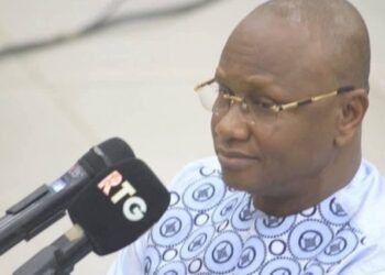 Présumé détournement de 78 milliards GNF à l’OGP : Mandian Sidibé déjà présent dans la salle d’audience de la CRIEF