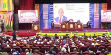 Rentrée parlementaire guinéenne : le Parlement sierra-léonais réaffirme les liens historiques avec la Guinée