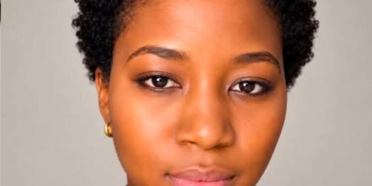 Sénégal : l&rsquo;influenceuse « Nourah Ba » placée en garde à vue après des publications controversées