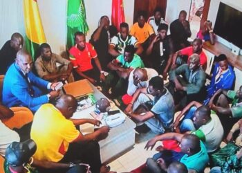 Propos controversés de l’imam Boubacar Diallo de la Mosquée Al Houda à Douala : des Guinéens interpellent les autorités consulaires et le ministère des affaires étrangères de la Guinée