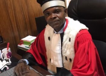 Francis Kova Zoumanigui quitte la présidence de la CRIEF